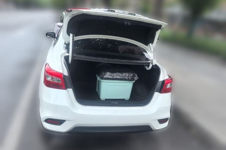 Used Nissan Sylphy 2022 Classic 1.6XE CVT Comfort Edition Trunk