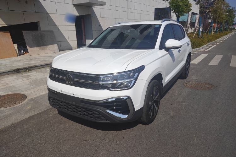 Used Volkswagen Tharu 2024 300TSI Two-Wheel-Drive Moonlight Edition