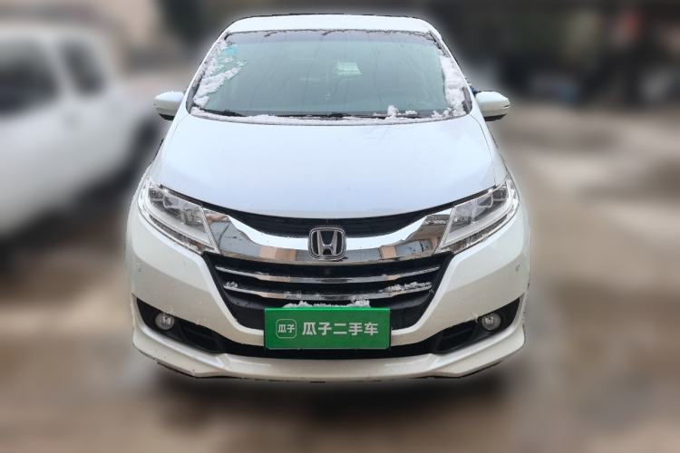 Used Honda Odyssey 2015 Revised Version 2.4L Supreme Edition
