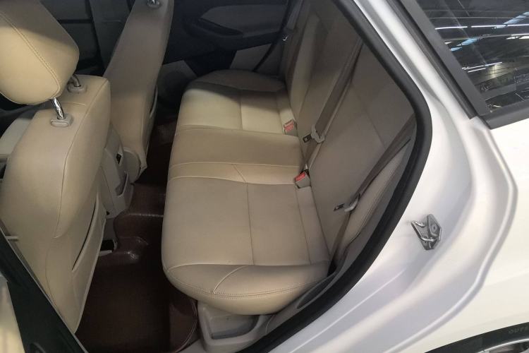 Used Ford Focus 2015 Sedan 1.6L Automatic Comfort Model