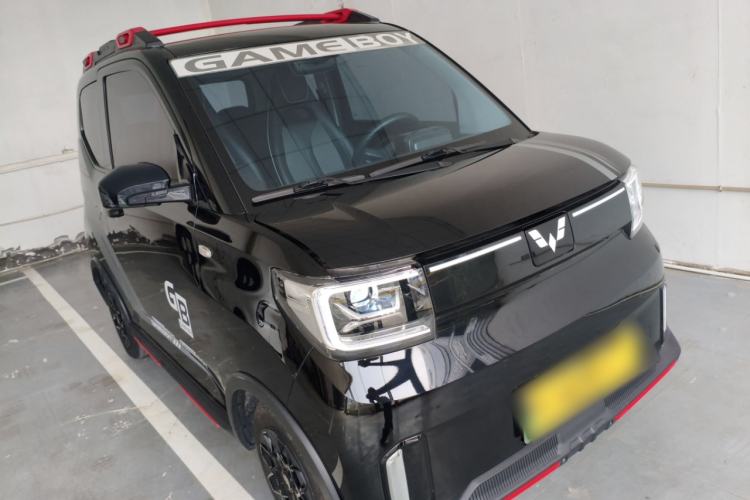 Used Wuling Hongguang MINIEV 2022 GAMEBOY 200km Gaming Edition with Lithium Iron Phosphate Front Right 45 Deg