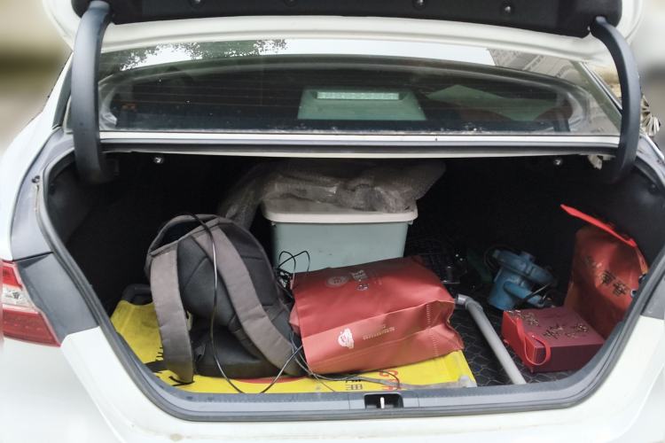 Used Toyota Camry 2021 2.0G Luxury Edition
