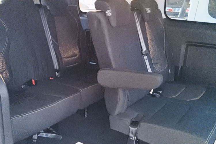 Used JAC Refine M3 2022 PLUS 1.5T 7-Seater Standard Model