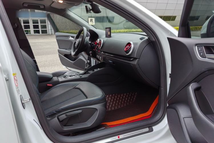 Used Audi A3 2019 Limousine 35 TFSI Fashion Edition China V standard Interior 5