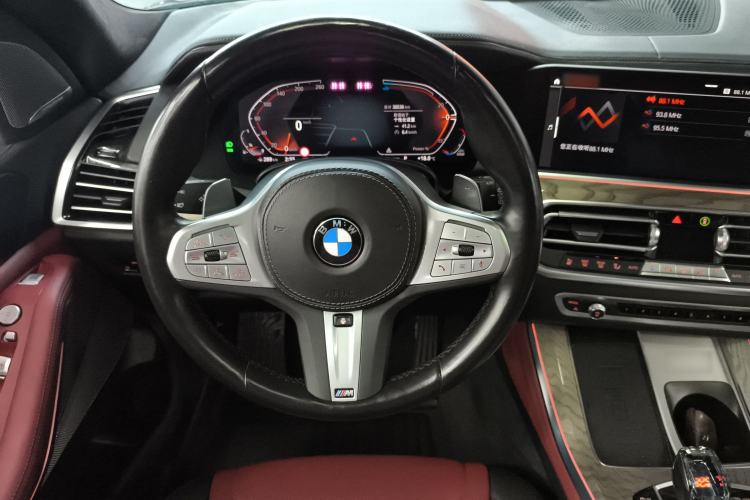 Used BMW X5 2022 xDrive 40Li Luxury Edition M Sport Package