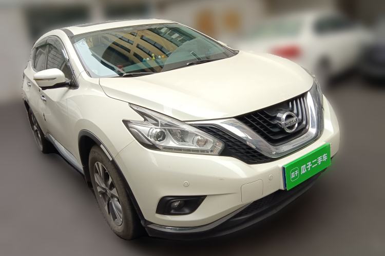 Used Nissan Murano 2021 2.5L XL Two-Wheel Drive Smart Connect Luxury Edition Front Right 45 Deg
