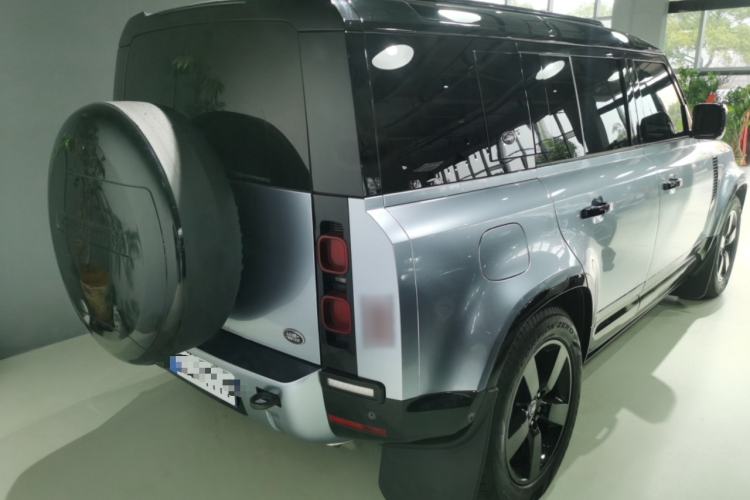 Used Land Rover Defender 2023 Facelift 110 3.0T P400 X-DYNAMIC HSE Rear
