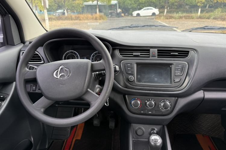 Used CHANGAN KAICHENG Ounuo S 2023 1.5L Deluxe Edition Dual-Steaming Air-Conditioned Passenger Van JL473QG 7 Seats Gear Lever