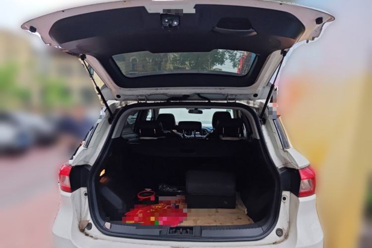 Used GAC Trumpchi GS4 2017 235T Automatic Two-Wheel Drive Luxury Smart Connectivity Version Trunk