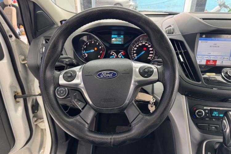 Used Ford Kuga 2015 1.5L GTDi Two-Wheel Drive Fashion Edition Steering Wheel