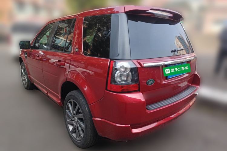 Used Land Rover Freelander 2 2011 3.2L China Red Limited Edition
