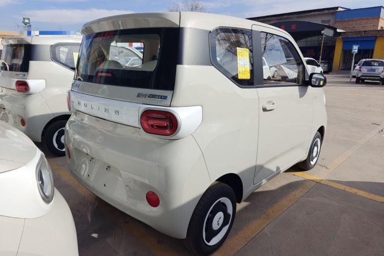 Used Wuling Hongguang MINIEV 2024 3rd Generation 215km Youth Edition