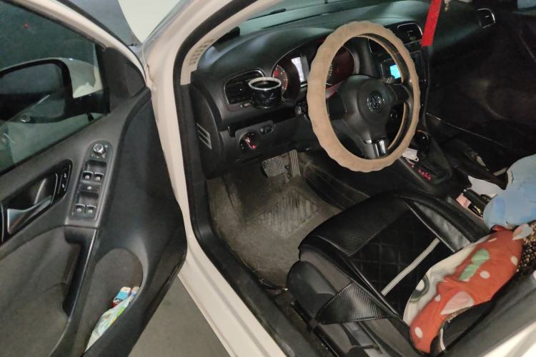 Used Volkswagen Golf 2012 1.6L Automatic Comfort Model
