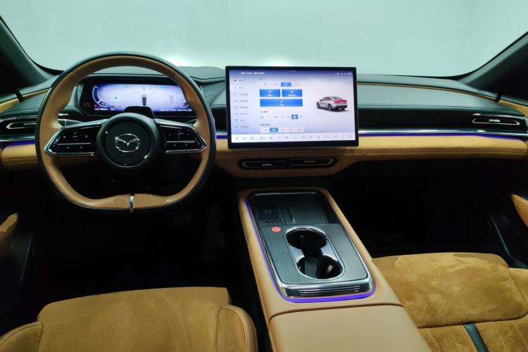 Used Mazda EZ-6 2024 Range-Extended 200 Luxury Edition