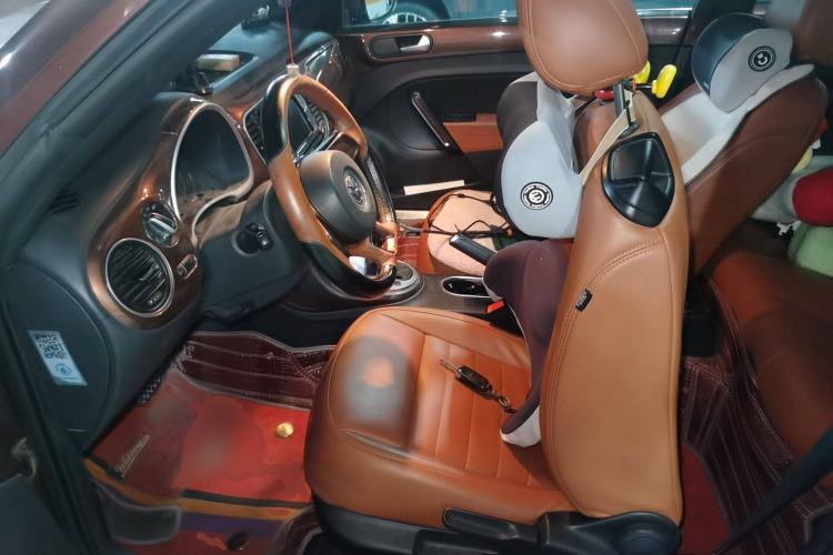 Used Volkswagen Beetle 2017 180TSI Shangle Edition Left Front Seat