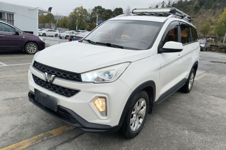 Used Wuling Hongguang S3 2018 1.5L Manual Luxury Model China V Standard