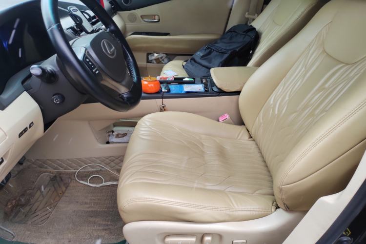 Used Lexus RX Classic 2012 270 Elegant Edition

