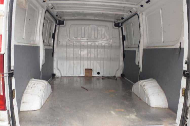 Used SAIC MAXUS G10  Trunk