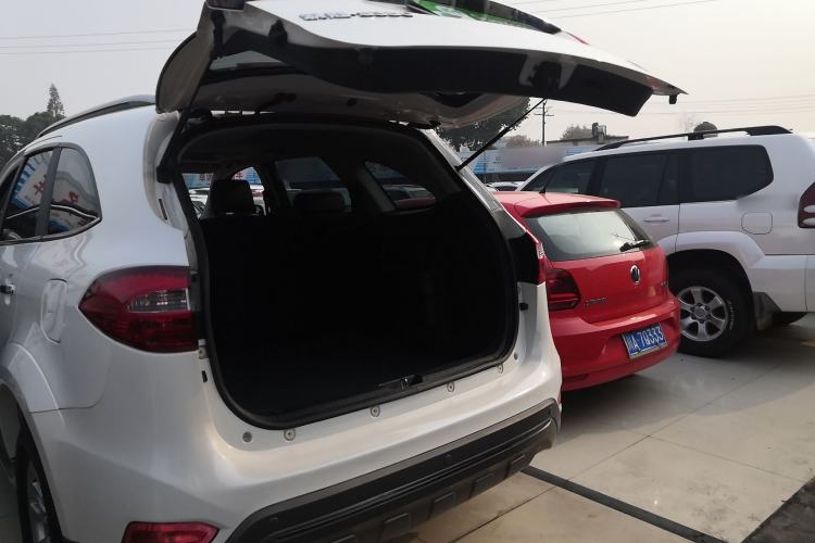 Used JMC Yusheng S350 2016 2.0T Automatic All-Wheel Drive Gasoline Ultra-Luxury 5-Seater