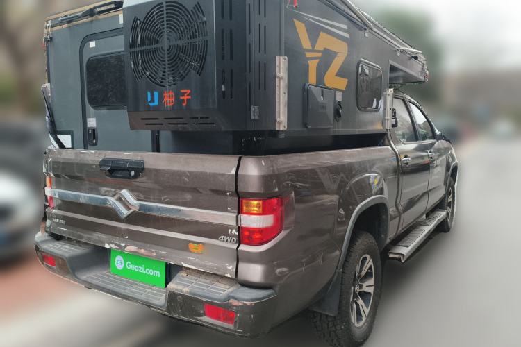 Used Huanghai N3 2017 2.4T Automatic Two-Wheel Drive Supreme Edition 4K22D4T
