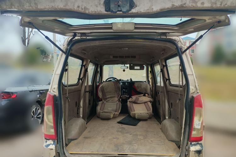 Used Wuling Rongguang 2014 1.5L S Standard Version