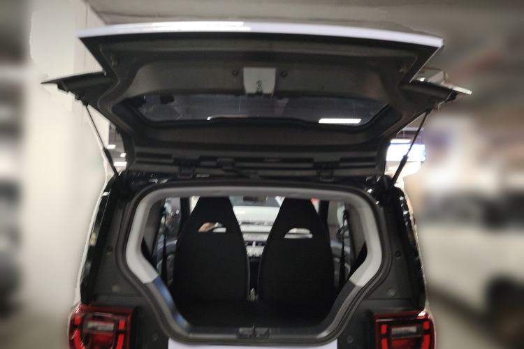 Used Chery QQ Ice Cream 2022 Pudding Model Trunk