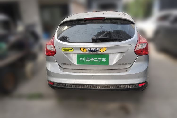 Used Ford Focus 2012 Hatchback 1.6L Manual Fashion Edition
