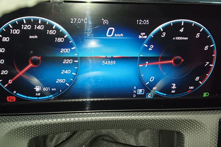 Used Mercedes-Benz A-Class 2022 Revised Version A 200 L Sport Sedan Fashionable Style