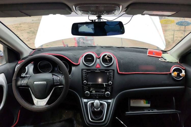 Used Haval H6 2016 Upgraded Model 1.5T Manual Two-Wheel Drive Urban Version