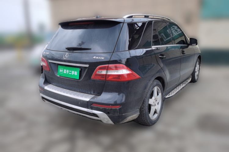 Used Mercedes-Benz M-Class 2014 ML 400 4MATIC Luxury Model Rear Right 45 Deg