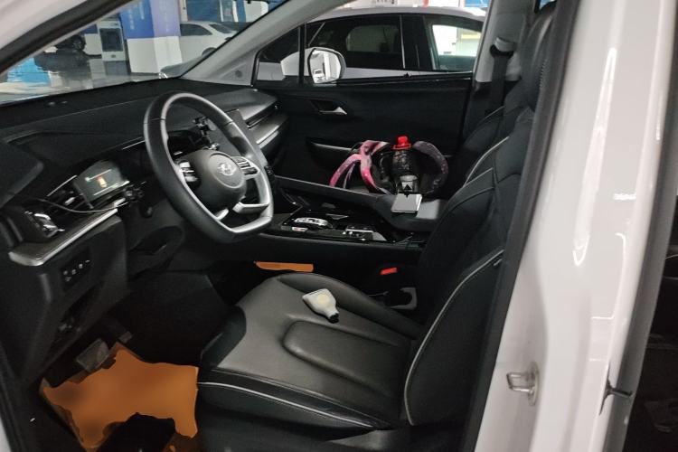 Used Hyundai Custo 2021 270TGDi Prestige LUX Left Front Seat