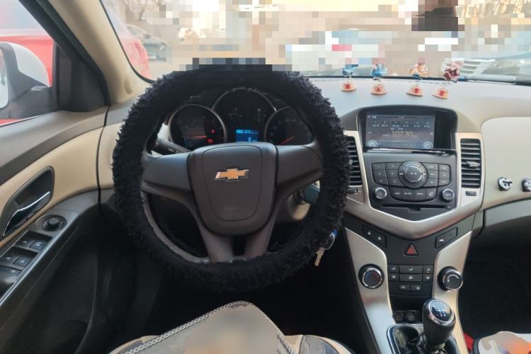 Used Chevrolet Cruze 2015 1.5L Classic SL MT