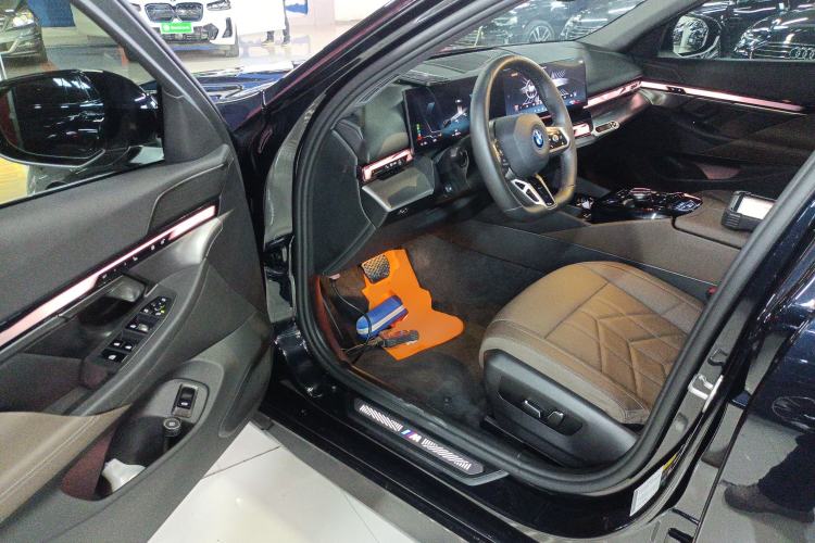 Used BMW i5 2025 eDrive 35L M Sport Package