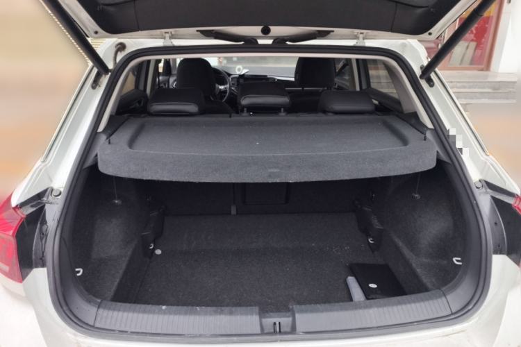 Used Volkswagen T-ROC 2020 280TSI DSG Two-Wheel Drive Comfort Version