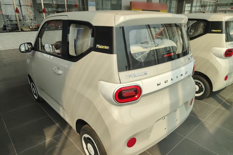 Used Wuling Hongguang MINIEV 2024 3rd Generation 215km Youth Edition