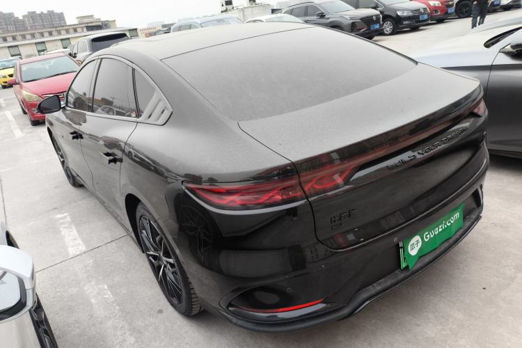 Used BYD Han 2022 EV Genesis Edition 610KM All-Wheel Drive Premium Model
