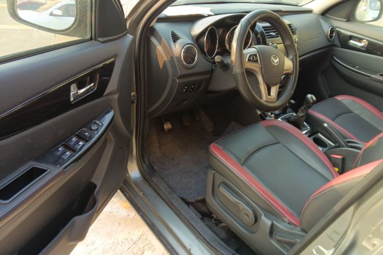 Used HYOSOW S3 2014 1.5L Comfort Version China IV Emission Standard Driver Seat