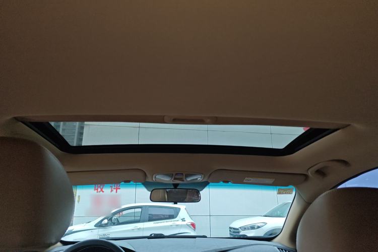 Used Hyundai Sonata 2011 2.0L Automatic Leading Edition Headliner