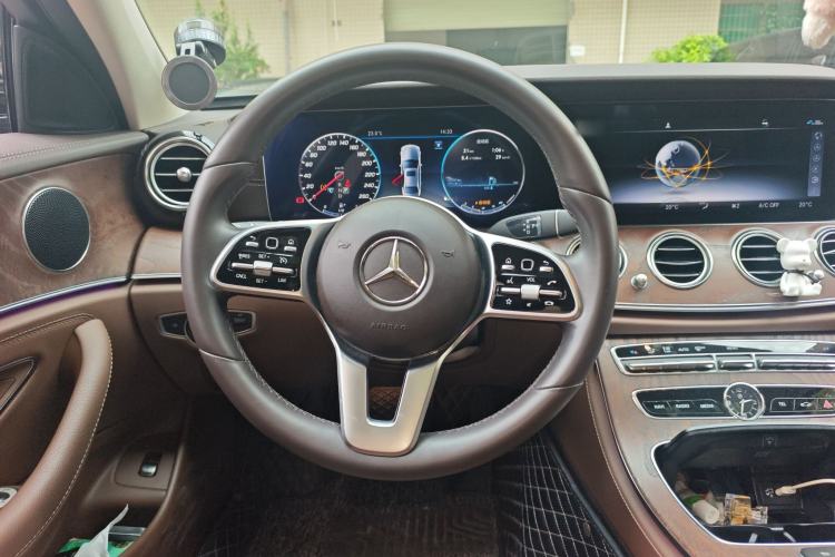 Used Mercedes-Benz E-Class 2019 Facelifted E 300 L Stylish Version
