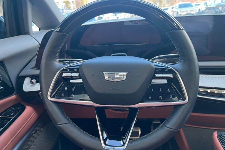 Used Cadillac OPTIQ 2024 Four-Wheel Drive Long-Range Version
