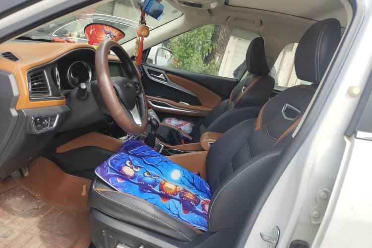 Used Zotye T300 2017 1.5L Manual Luxury Model
