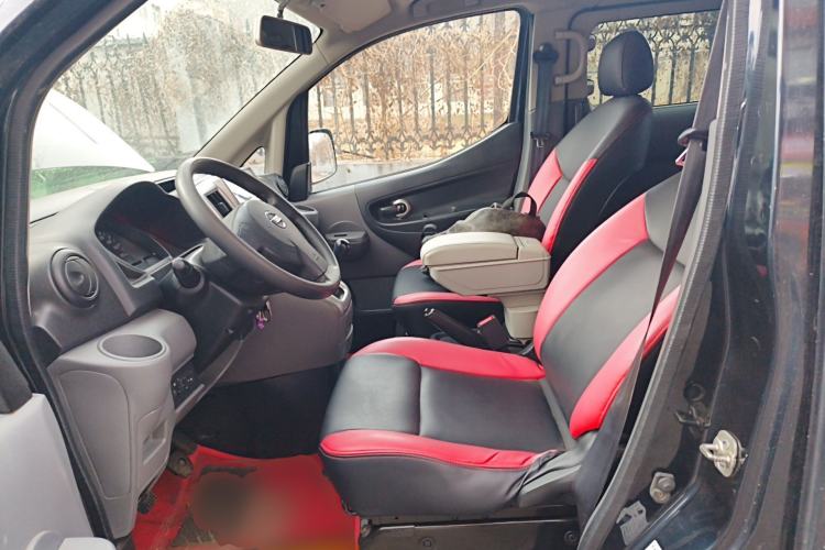 Used Nissan NV200 2013 1.6L Luxury Model China IV Standard
