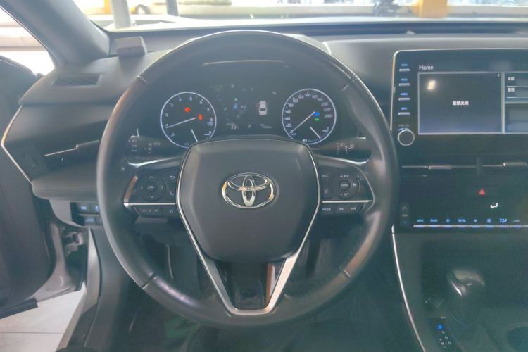 Used Toyota Avalon 2019 2.0L XLE Premium Edition China VI