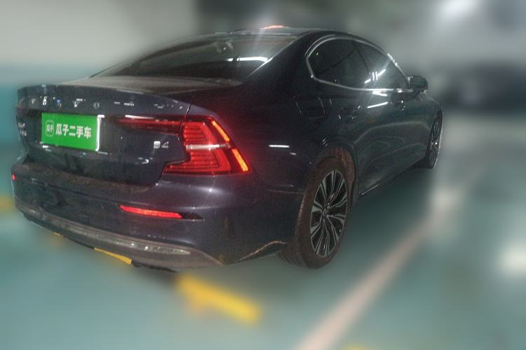Used Volvo S60 2023 B4 Zhiyuan Luxury Edition Rear Right 45 Deg
