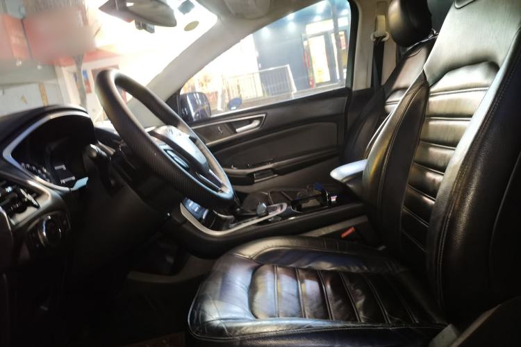 Used Ford Edge 2015 2.0T GTDi 4x4 High-Grade Model