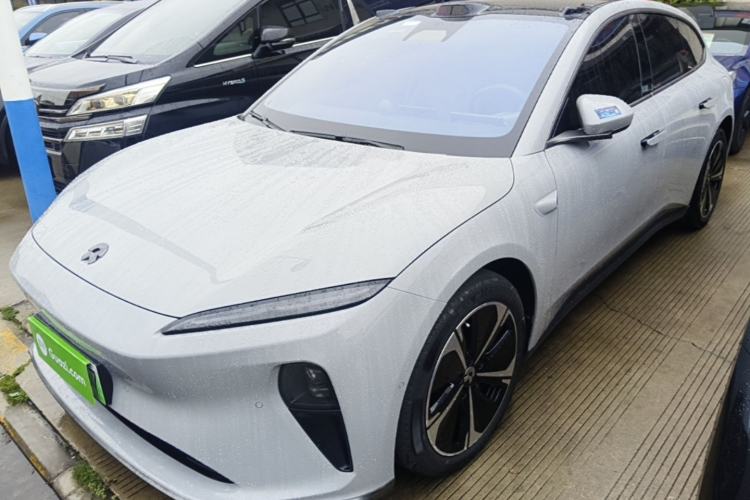 Used Nio ET5T 2023 75 kWh Touring