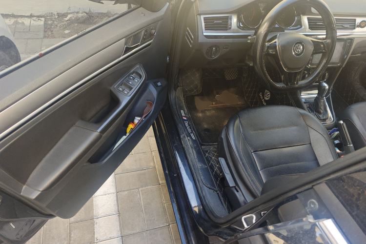 Used Volkswagen Bora 2016 1.6L Automatic Comfort Model
