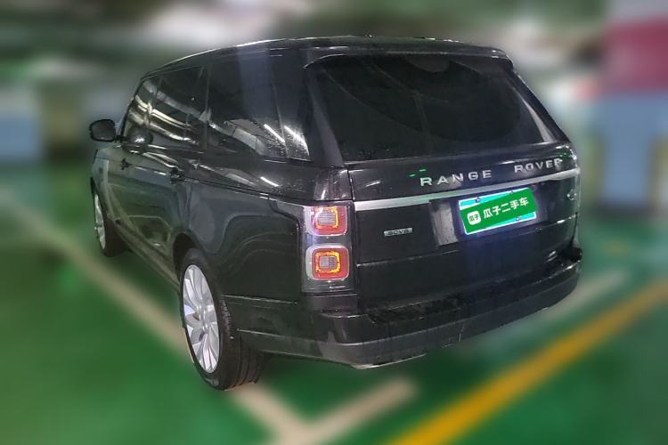 Used Land Rover Range 2018 3.0 SC V6 Vogue Extended-Length Model Rear Left 45 Deg