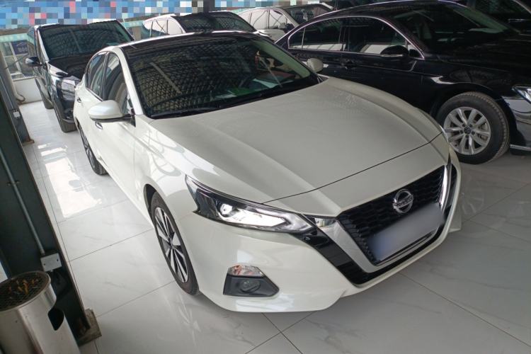 Used Nissan Teana 2021 2.0L XL Comfort Edition Front Right 45 Deg