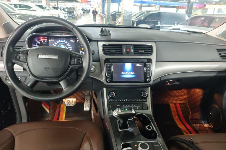 Used Haval H8 2017 2.0T Diesel Two-Wheel Drive Smart Edition
